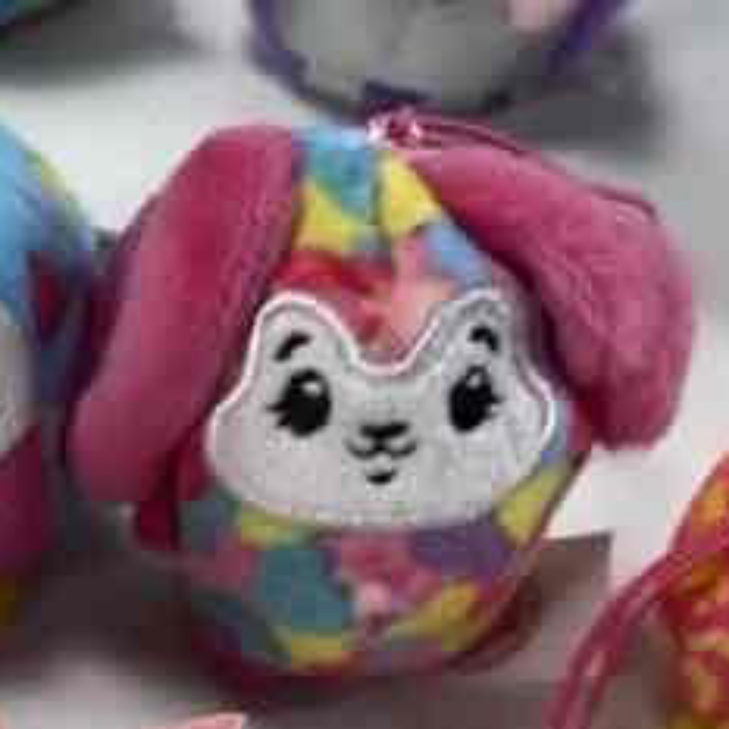 Pikmi Pops Surprise Smell Beanie Bag Keychain